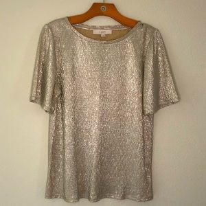 Metallic short sleeve top